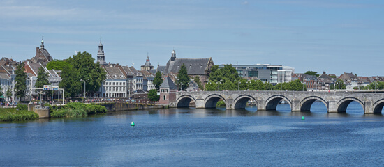 Maastricht Nederland – BagageKiezer.nl Maastricht Nederland - BagageKiezer.nl